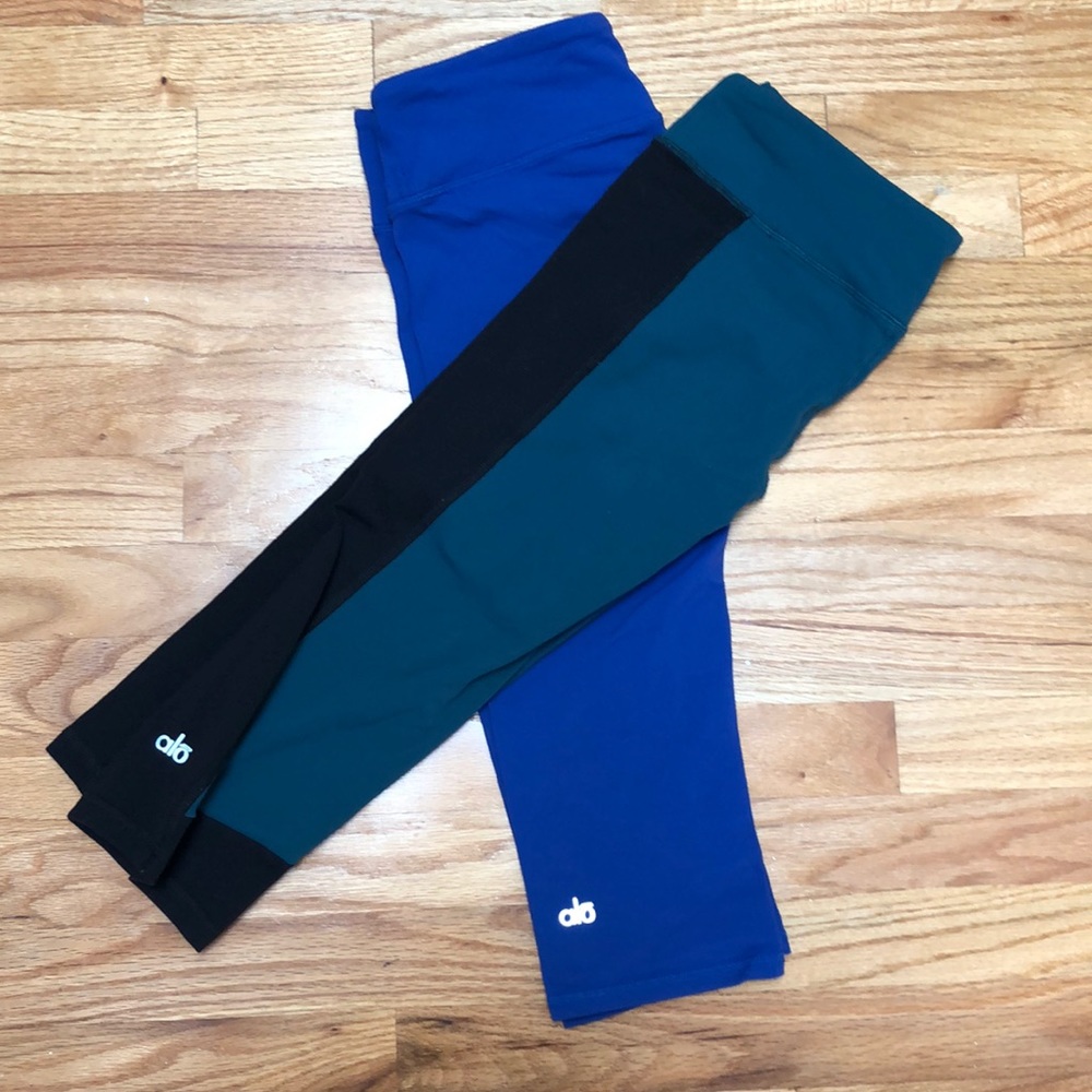 TWO Pairs of Alo Cropped Leggings